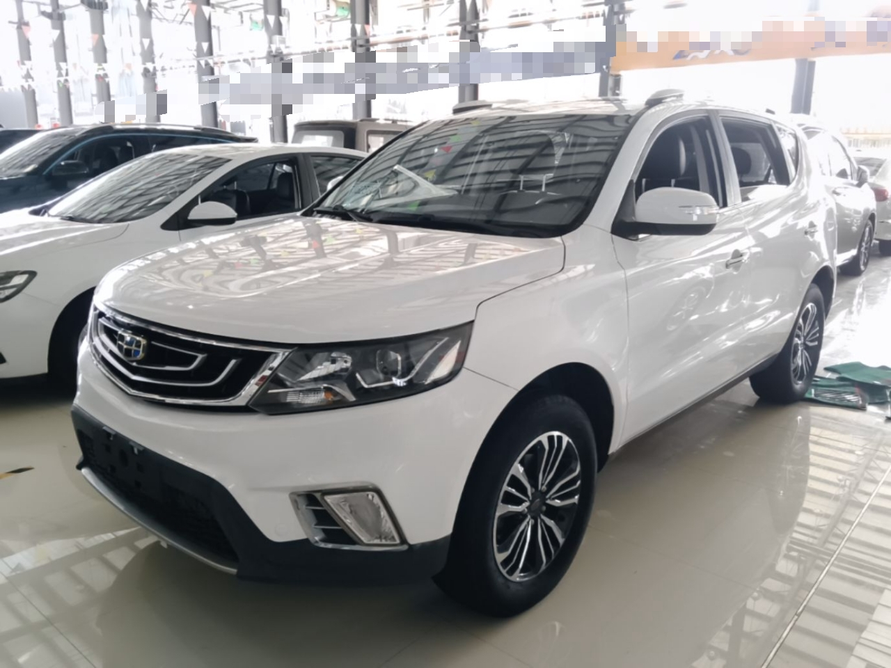 Vision X6 2016 1.8L MT Luxury