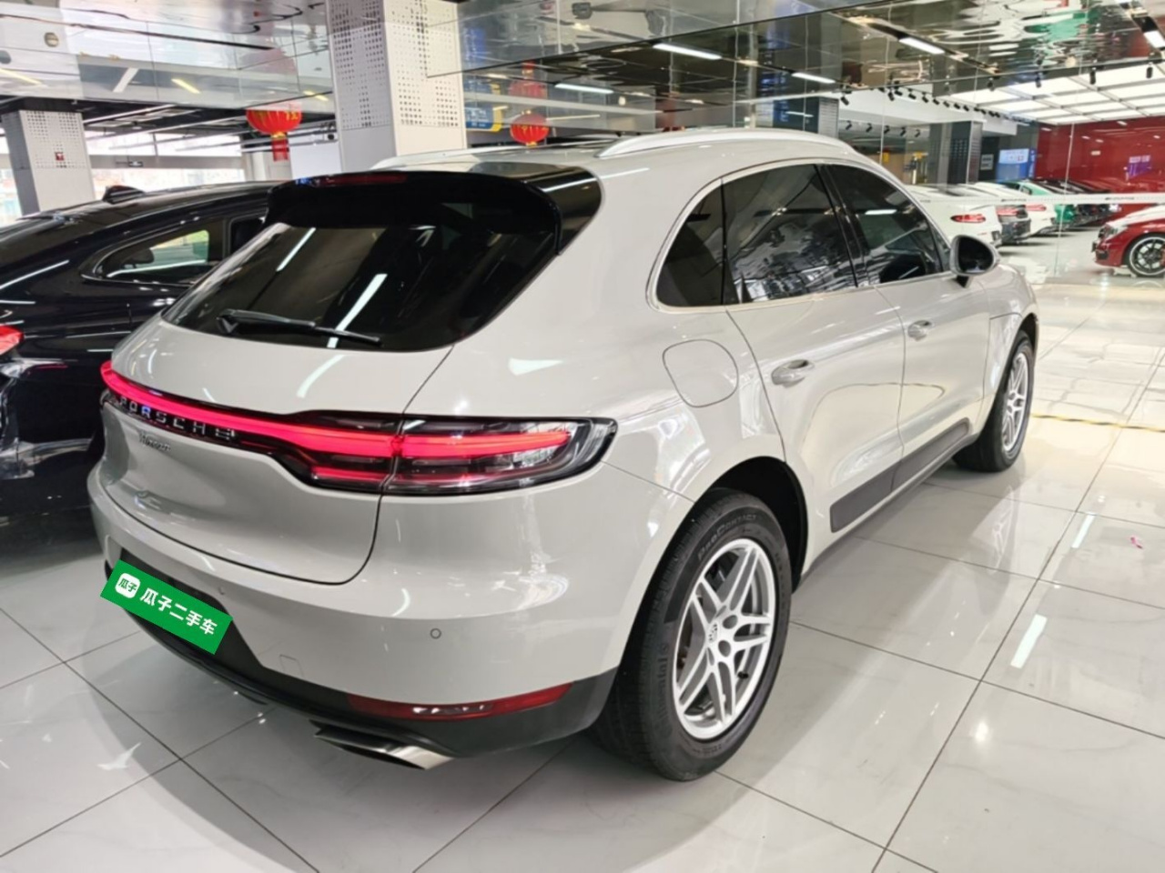 2018 Macan 2.0T photo 4