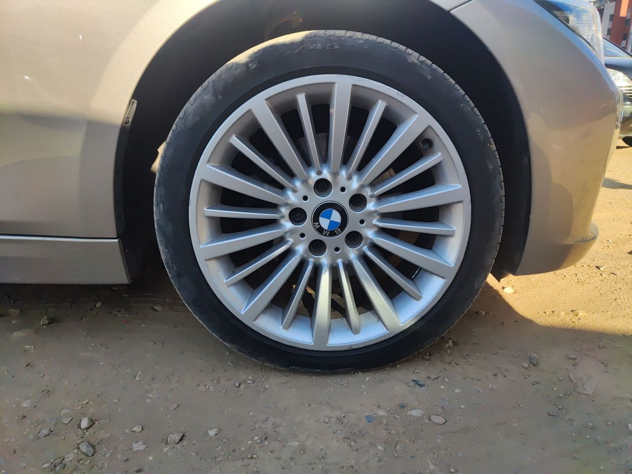 3 Series 2018 320Li xDrive Fashion photo 2