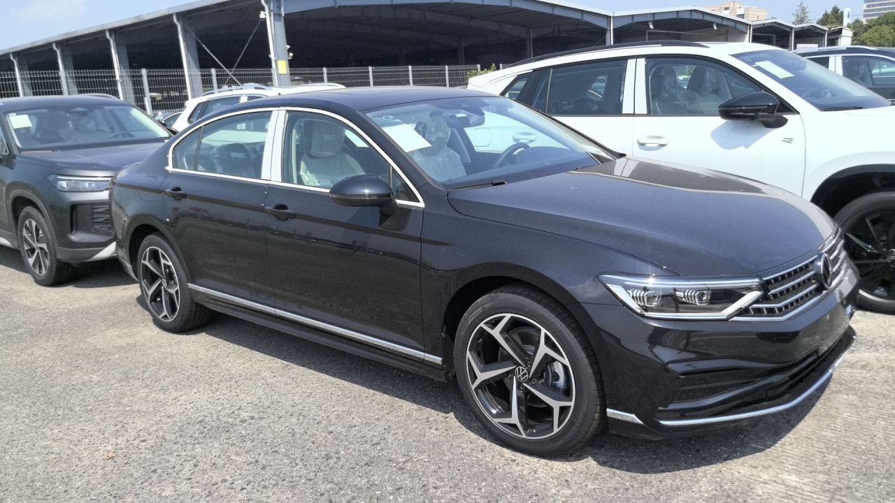 Magotan 2026 3000 380TSI DSG Luxury