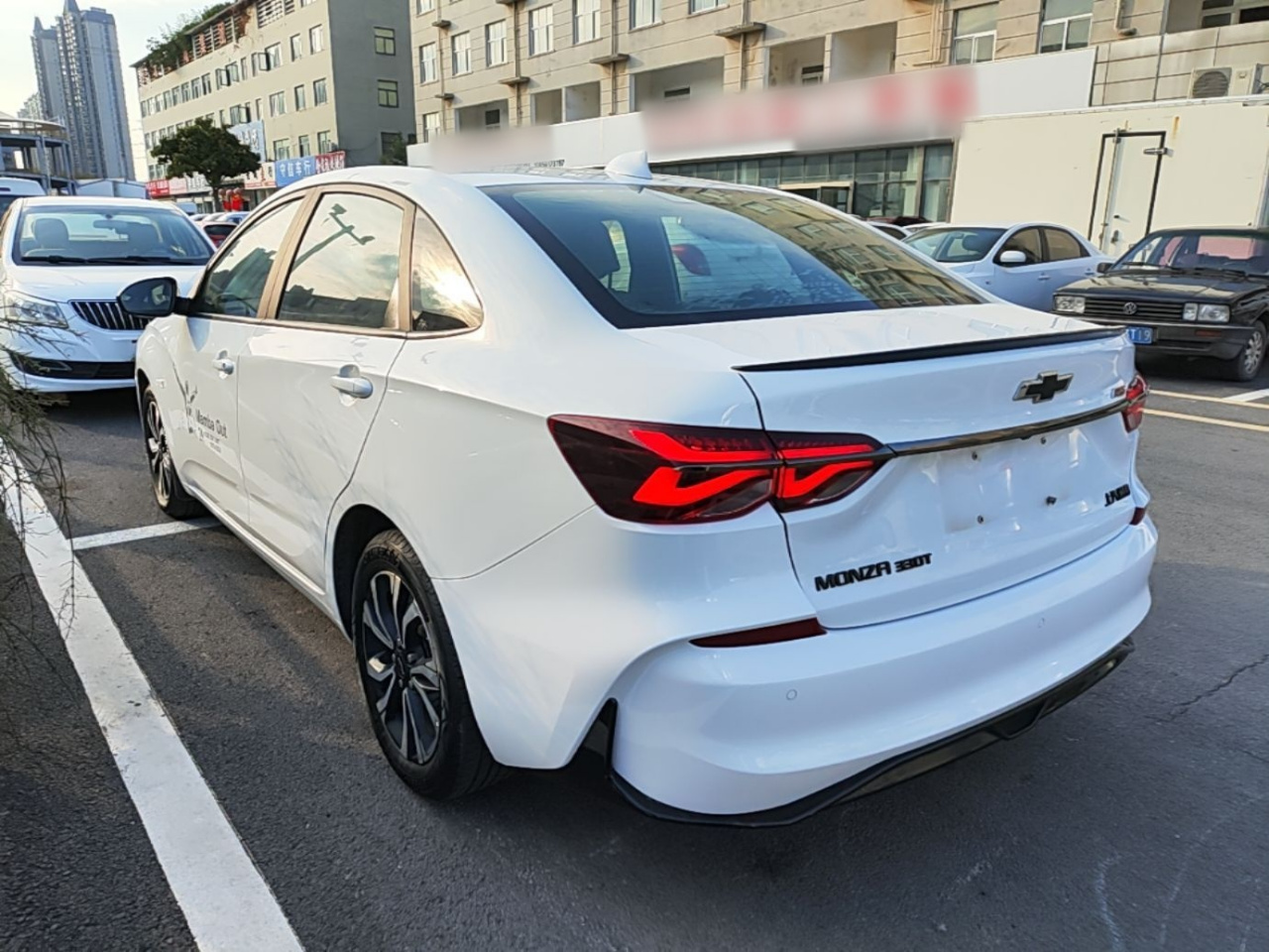 Cruze 2019 RS 330T AT China VI photo 4