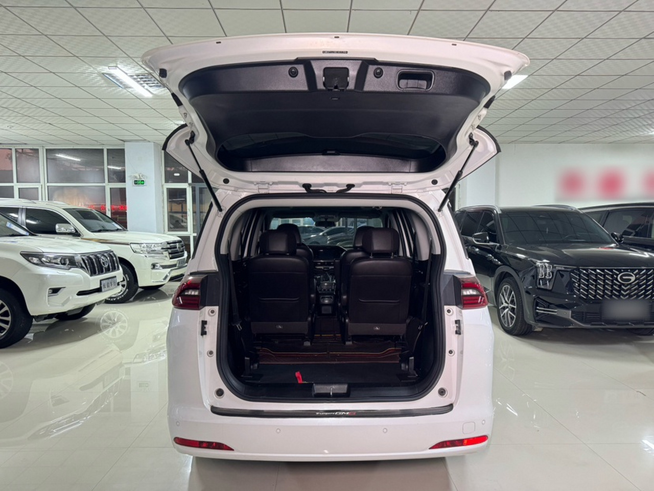 GAC Trumpchi M6 2019 270T DCT Luxury 7-Seater China VI photo 4