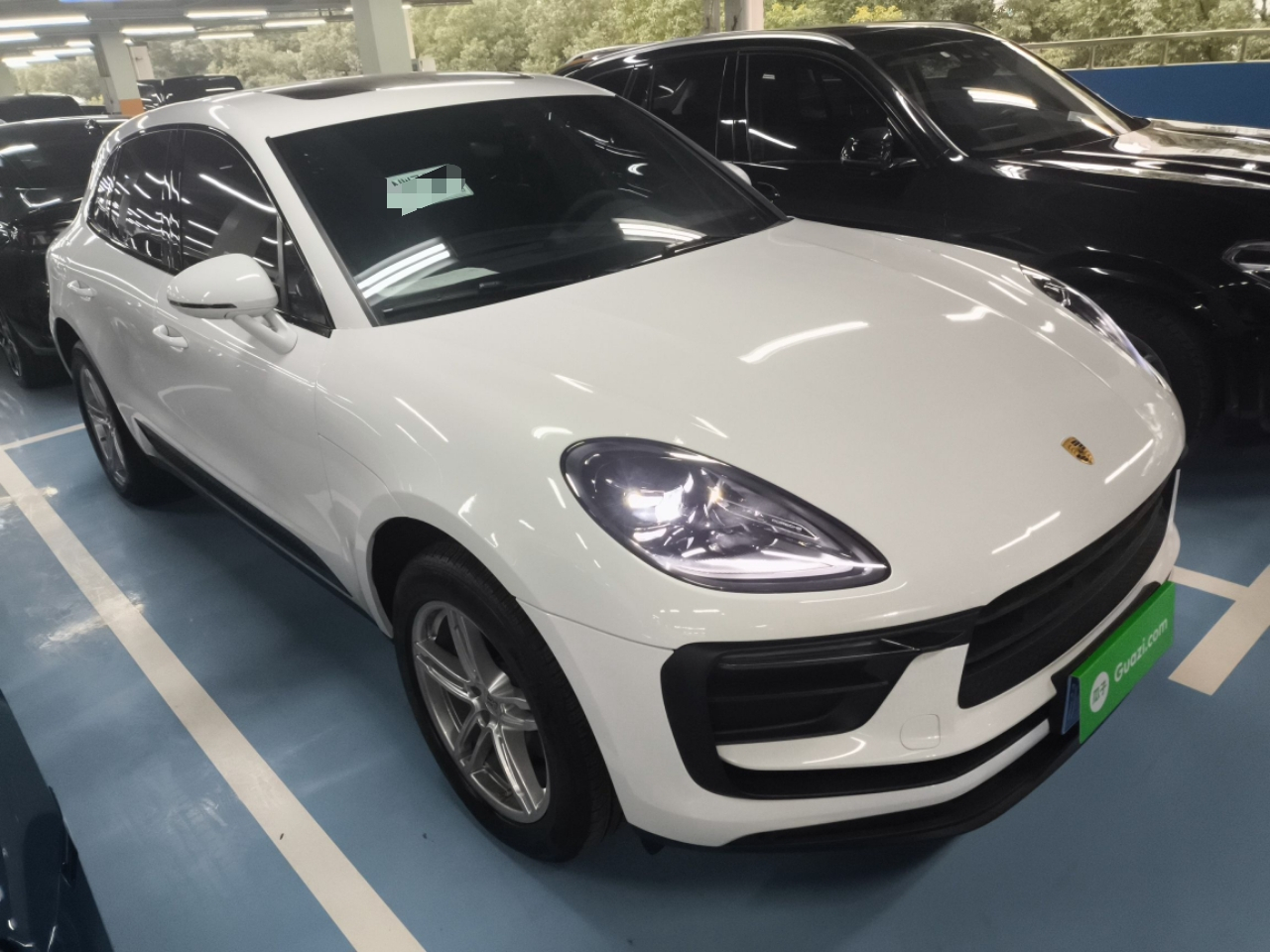 2024 Macan 2.0T photo 3