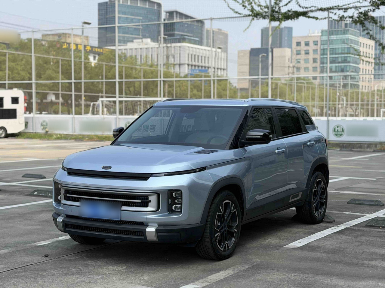 Geely icon 2023 1.5TD