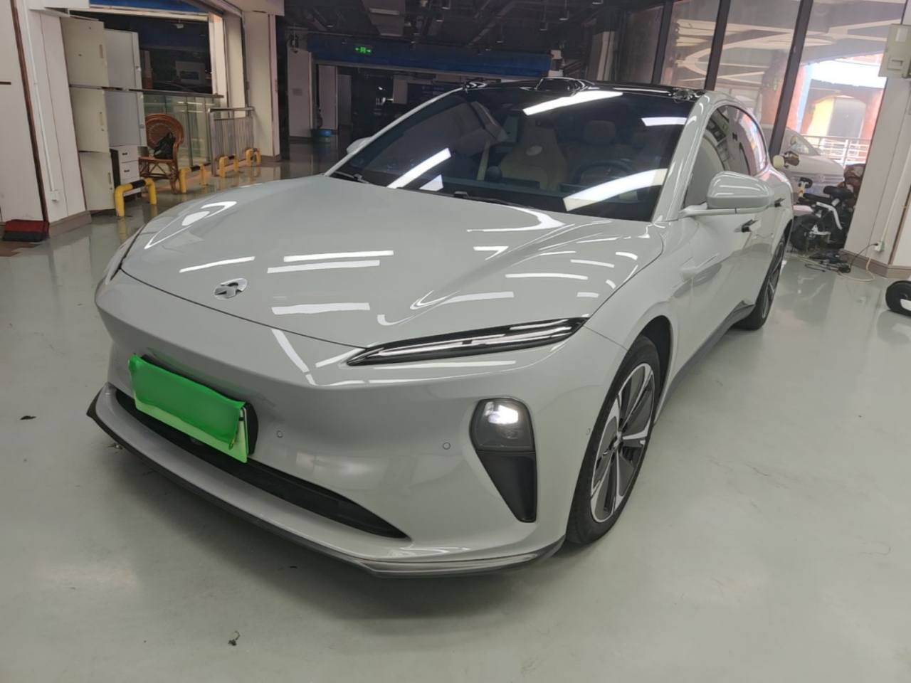 ET5T 2024 75kWh Touring