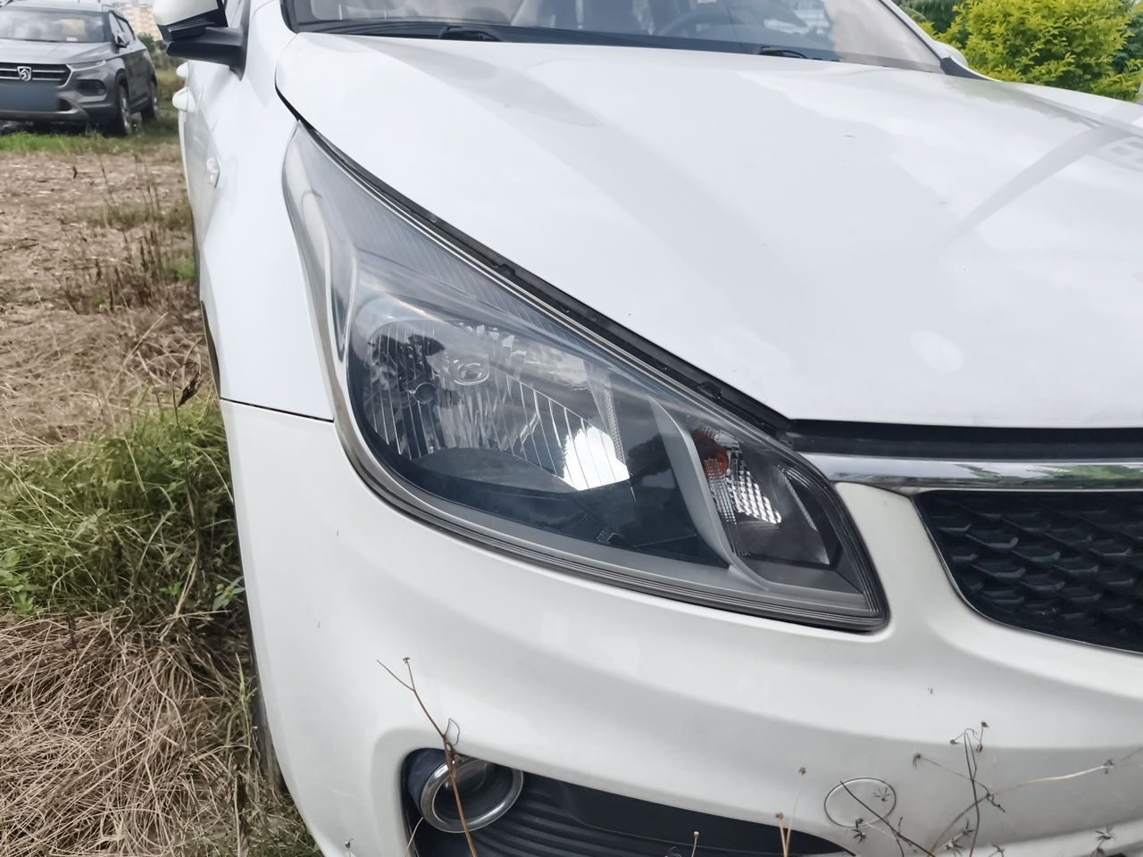 K2 2017 Sedan 1.4L MT GL photo 4