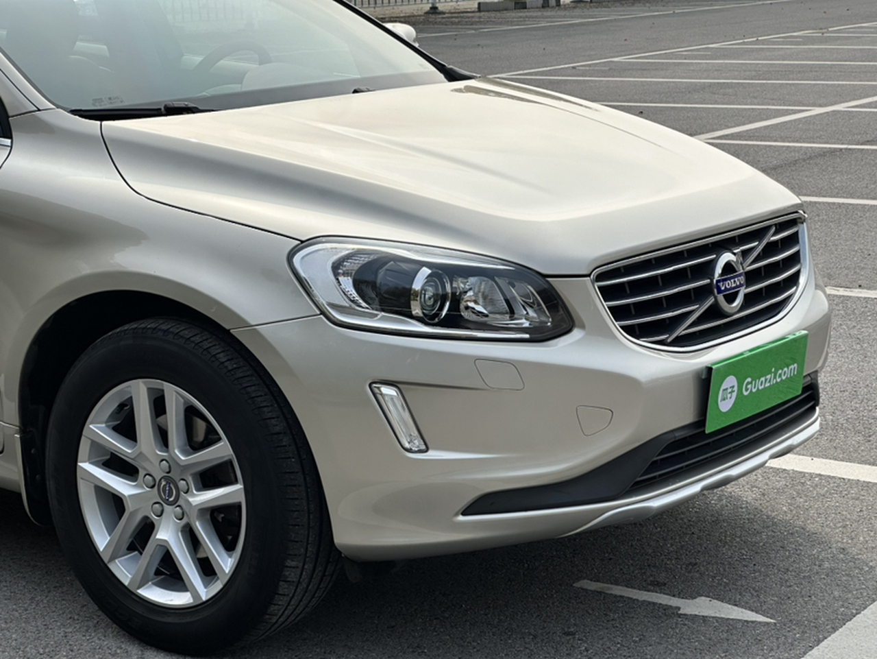 XC60 2017 T5 Upgraded photo 2