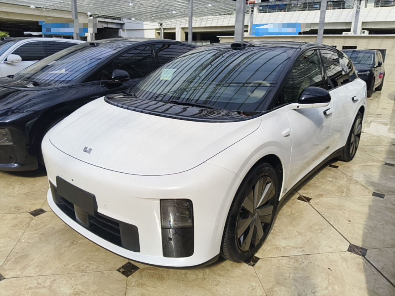 Li Auto i6 2025 AWD Standard