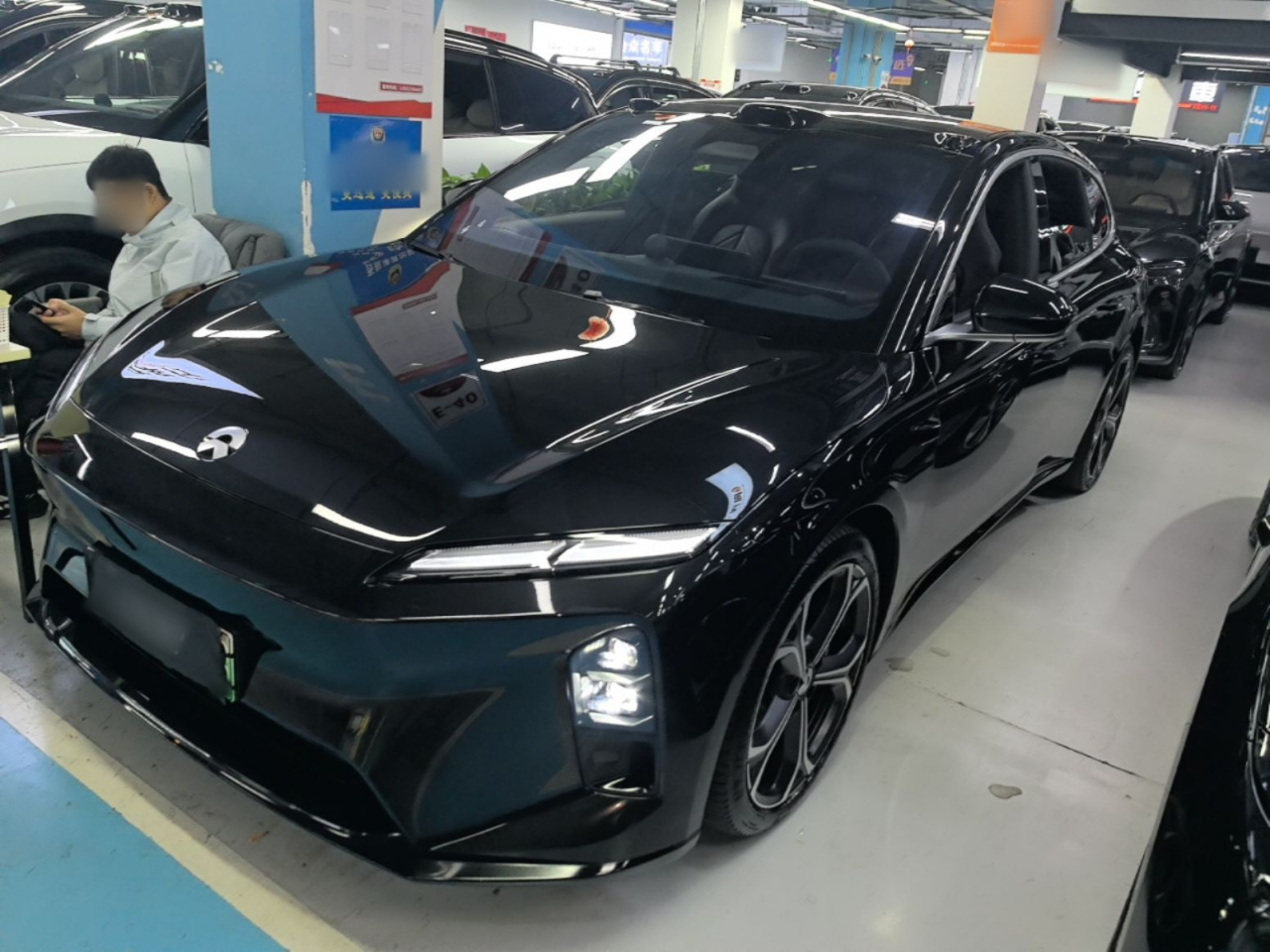 ET5T 2025 75kWh Touring