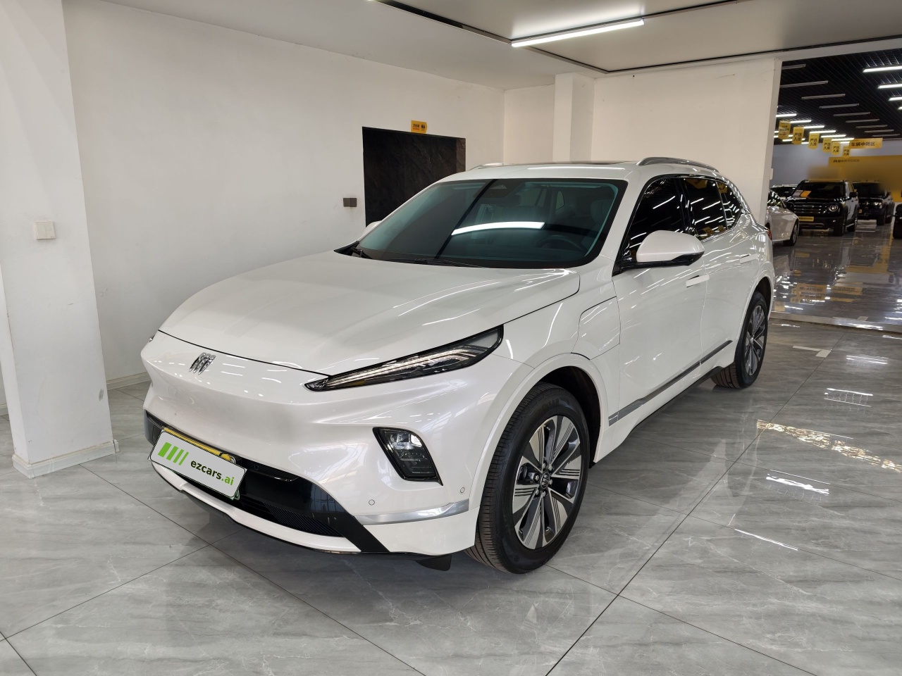 E5 2025 620KM Exclusive