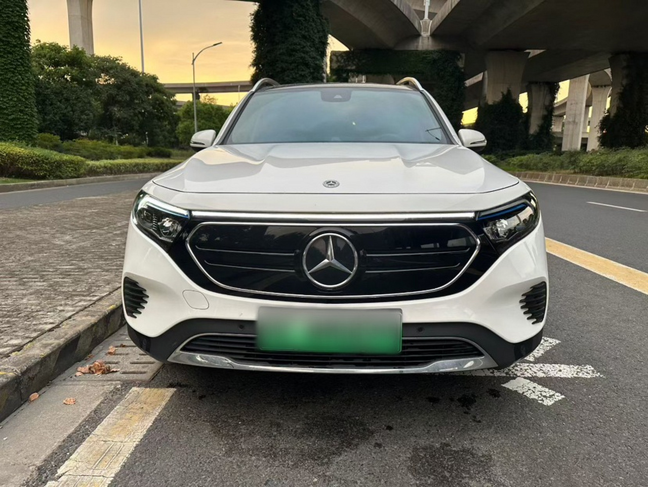 EQB 2023 EQB 260 photo 3