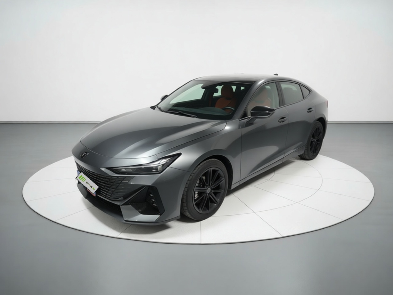 UNI-V 2022 1.5T Premium