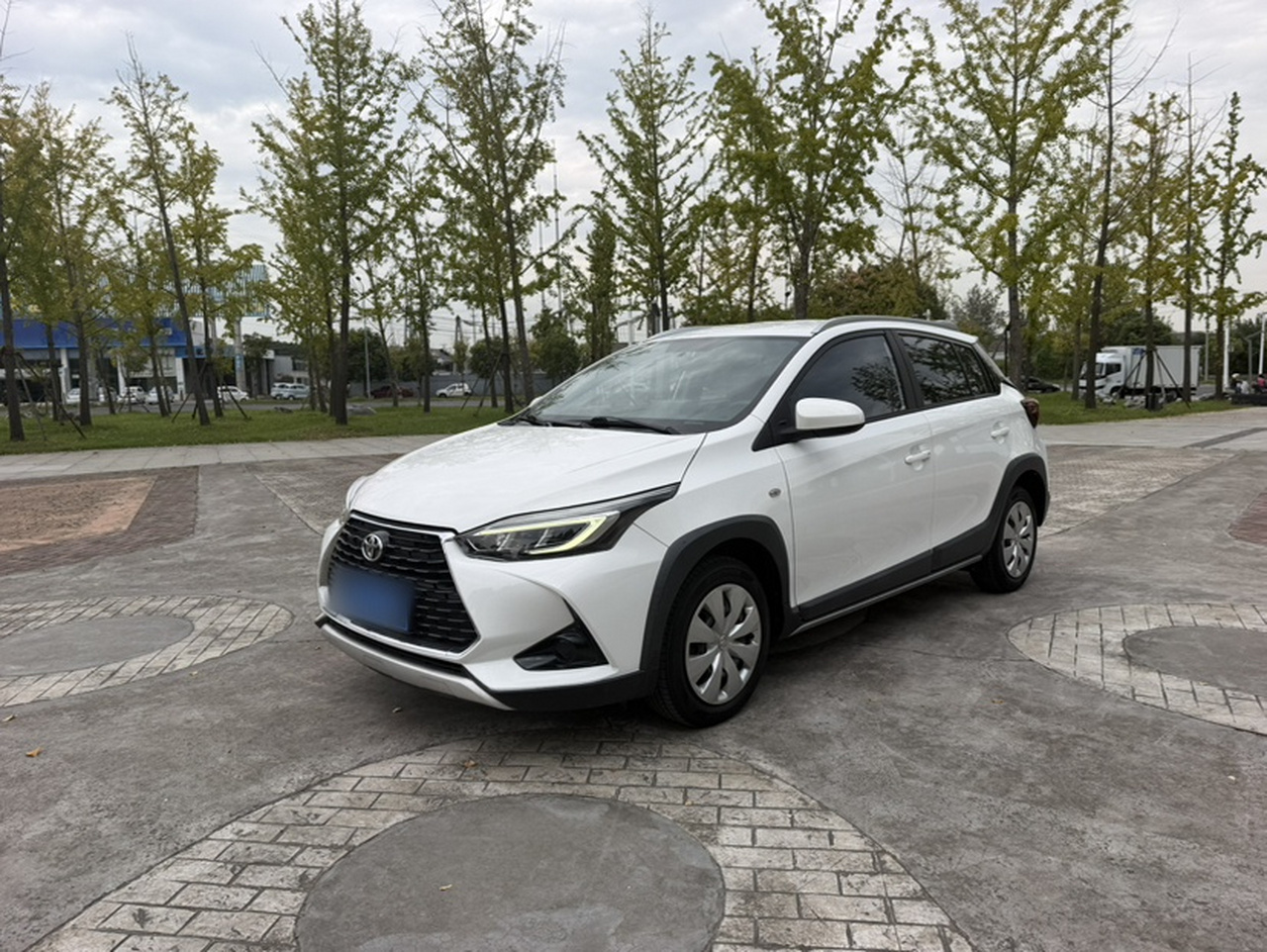 YARiS L 2020 X 1.5L CVT Leading