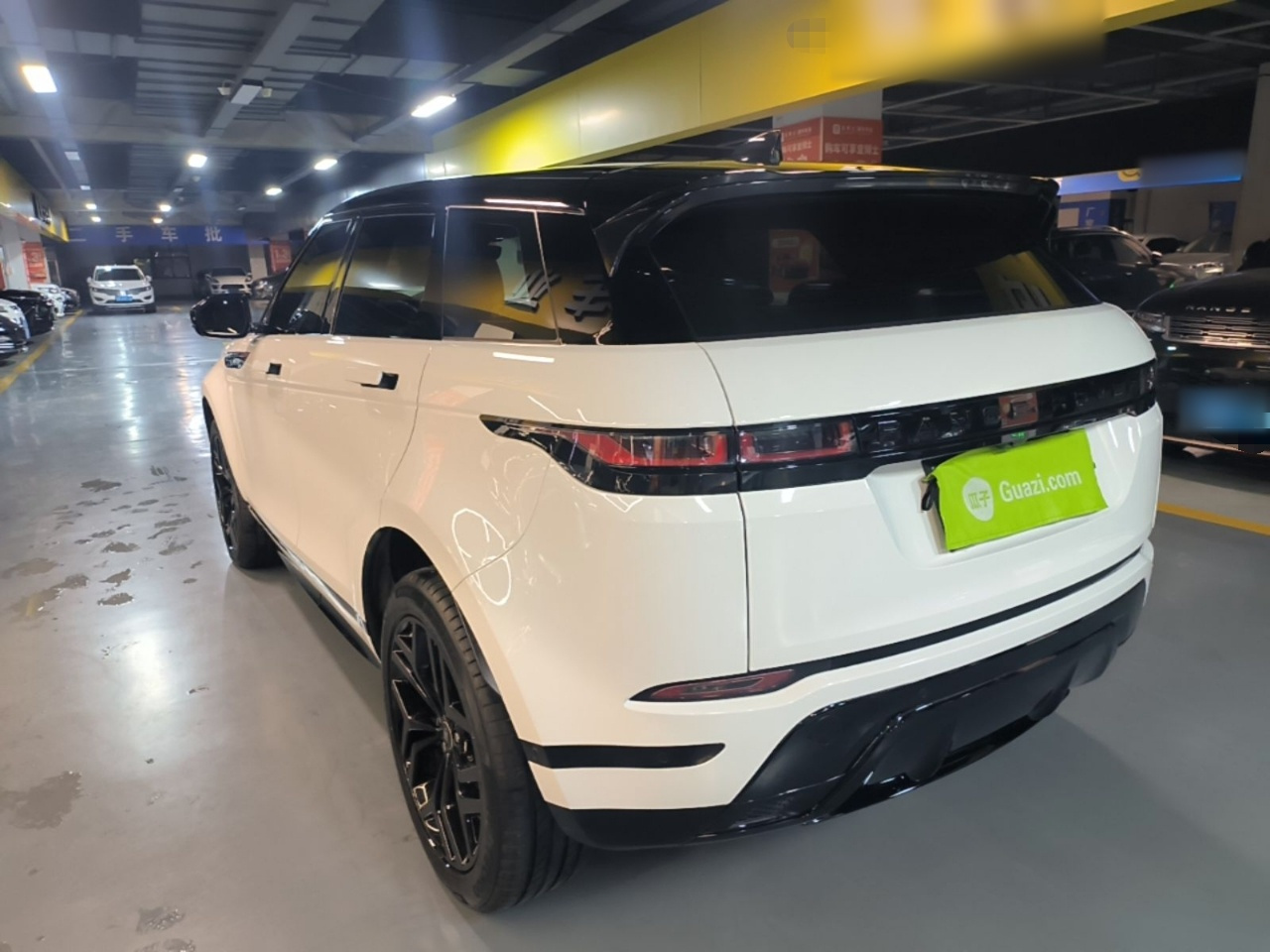 Range Rover Evoque 2020 249PS R-DYNAMIC S Sport photo 4