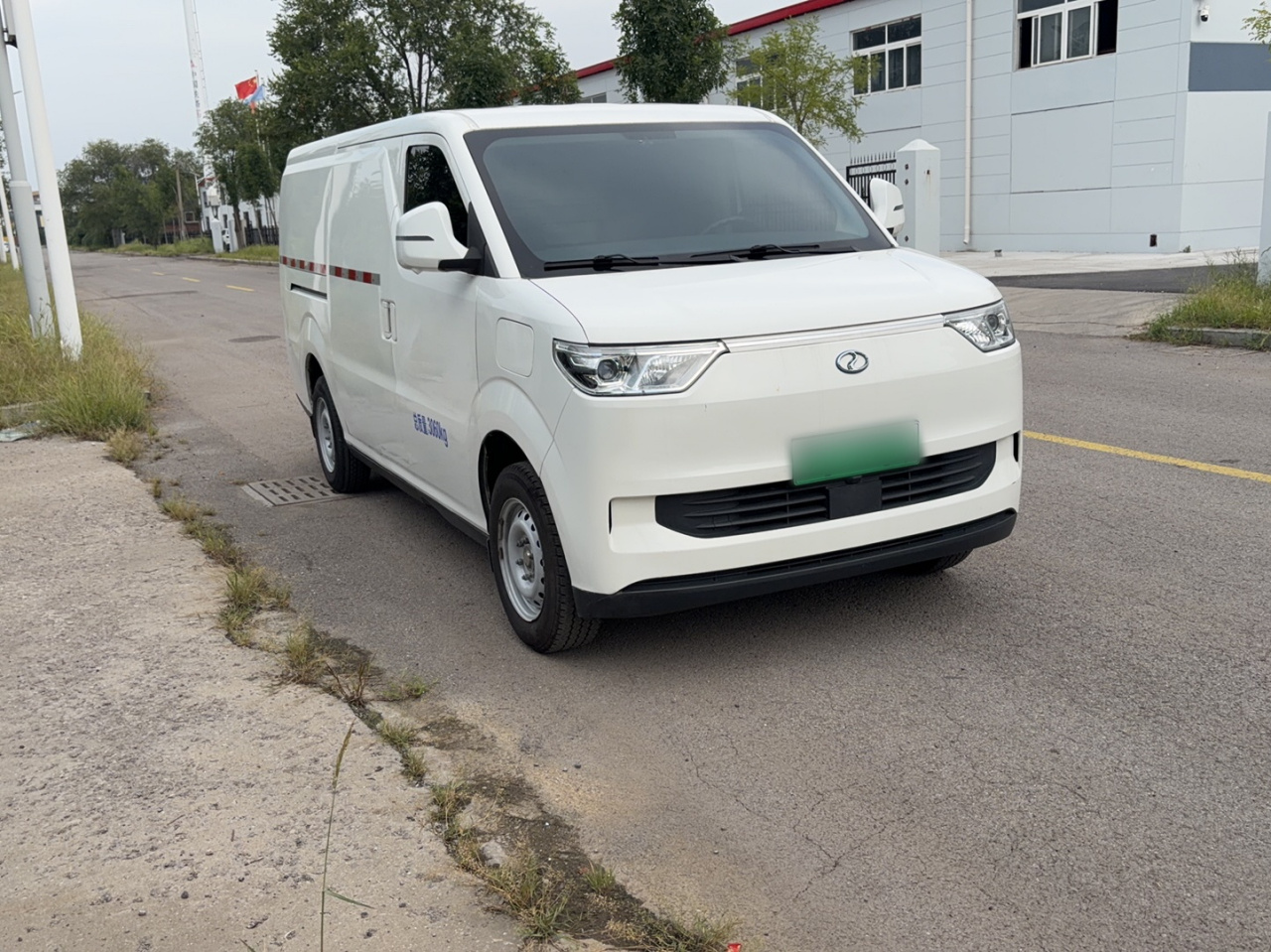 Ruichi EV EC75 2023 Pioneer Ⅱ 41.86kWh photo 3