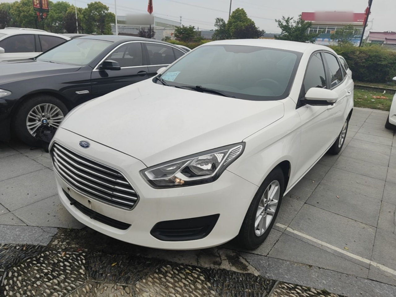 Escort 2019 Facelift 1.5L AT China VI