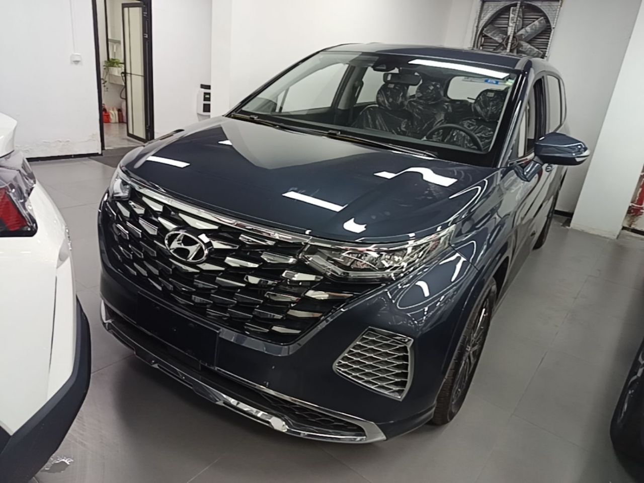 Custo 2024 270TGDi LUX Premium