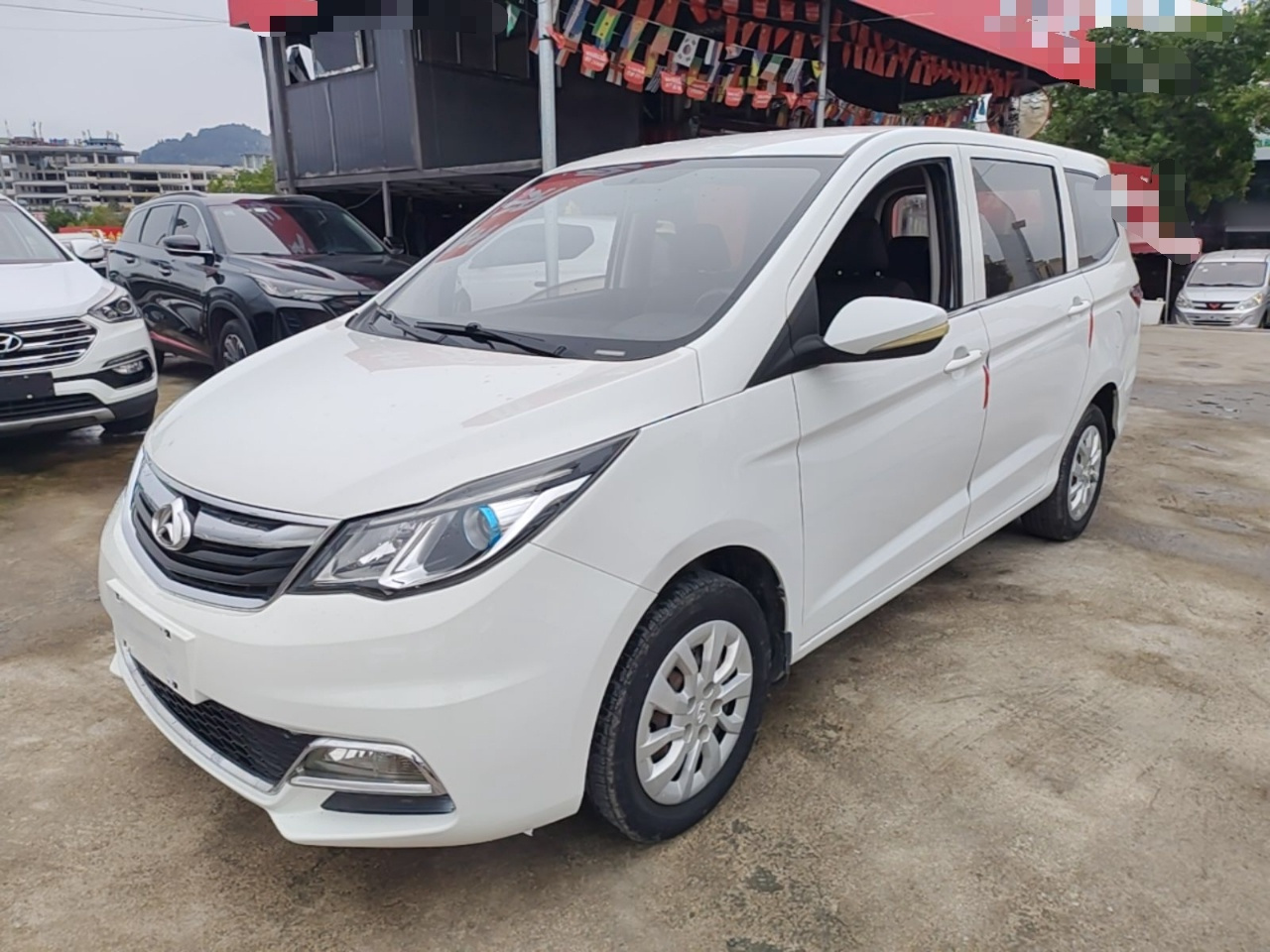 Changan Oshan A600 2019 1.5L MT Comfort