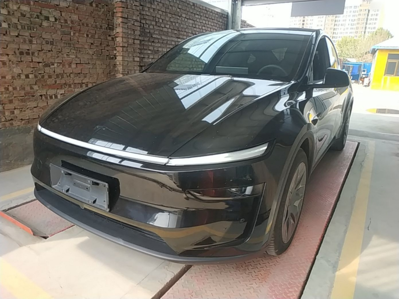 Model Y L 2025 Long Range AWD