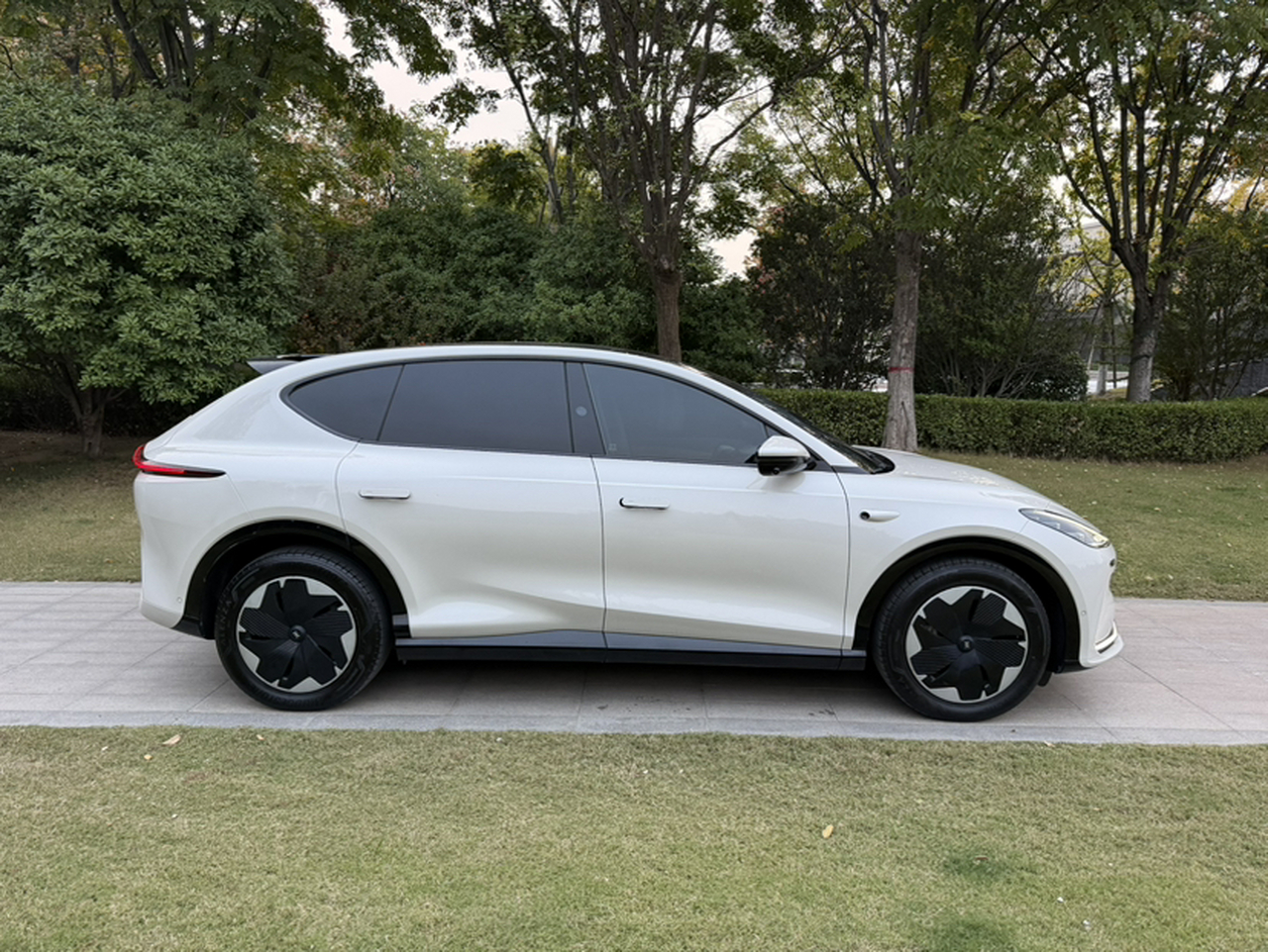 IM Motors LS7 2023 90kWh Elite RWD photo 4