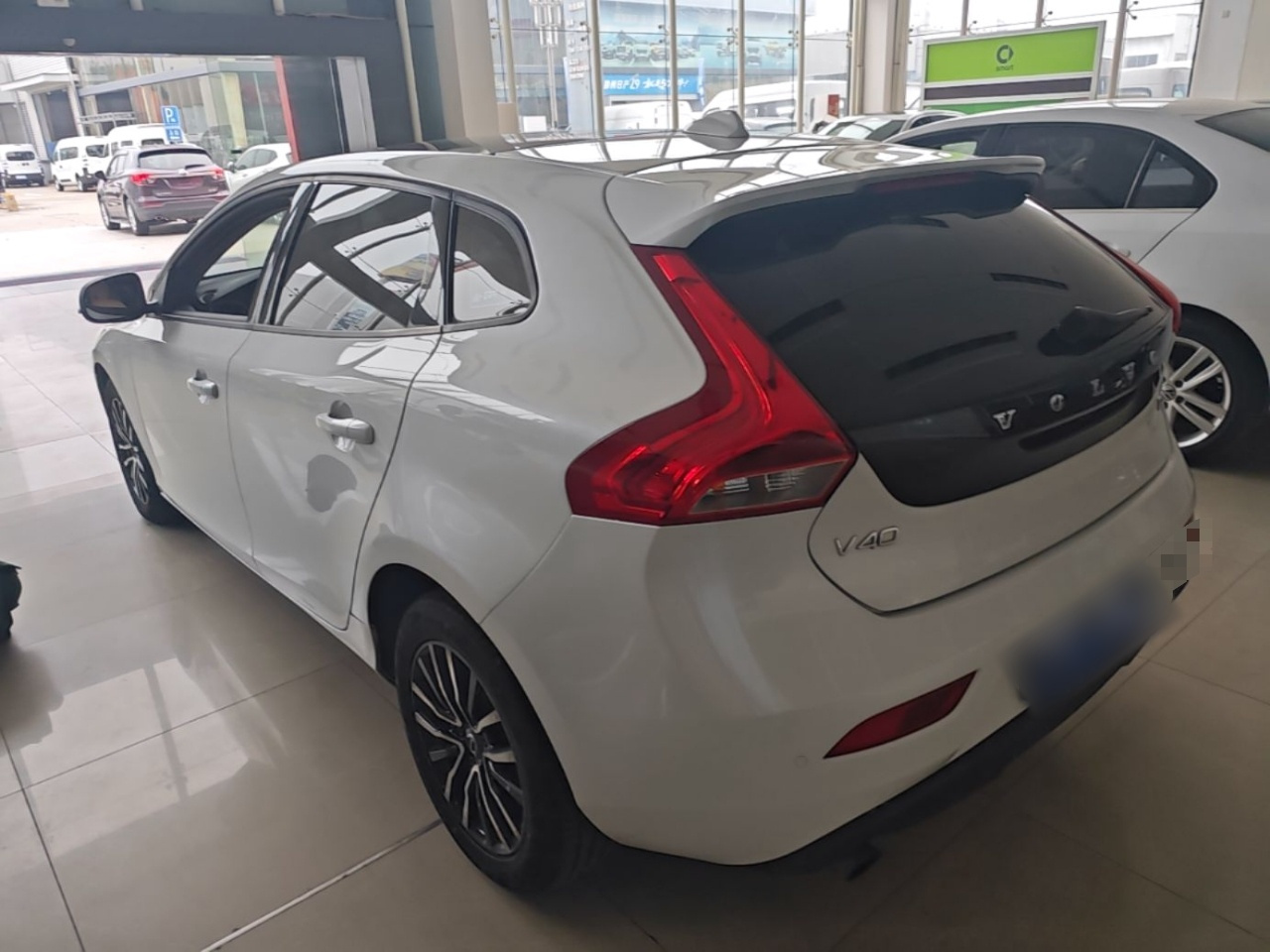 V40 2017 T3 photo 4