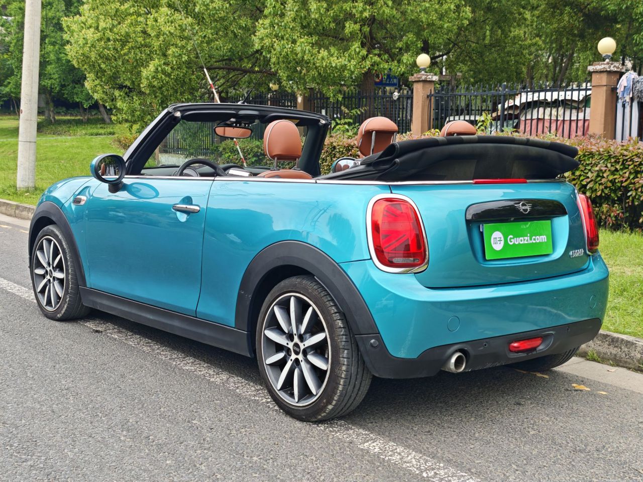 2018 1.5T COOPER CABRIO photo 4
