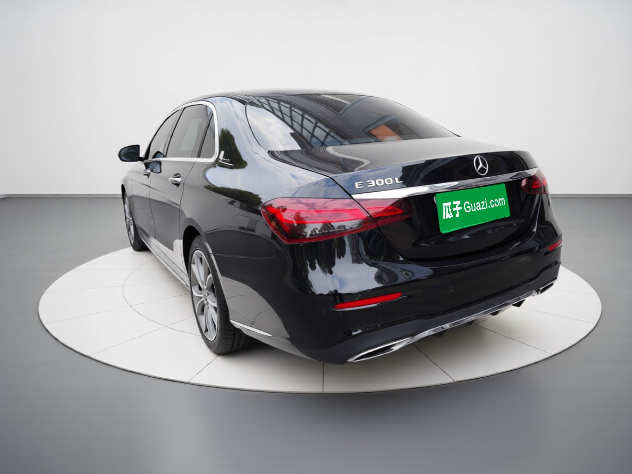 E-Class 2022 Facelift E 300 L Sport Luxury photo 4