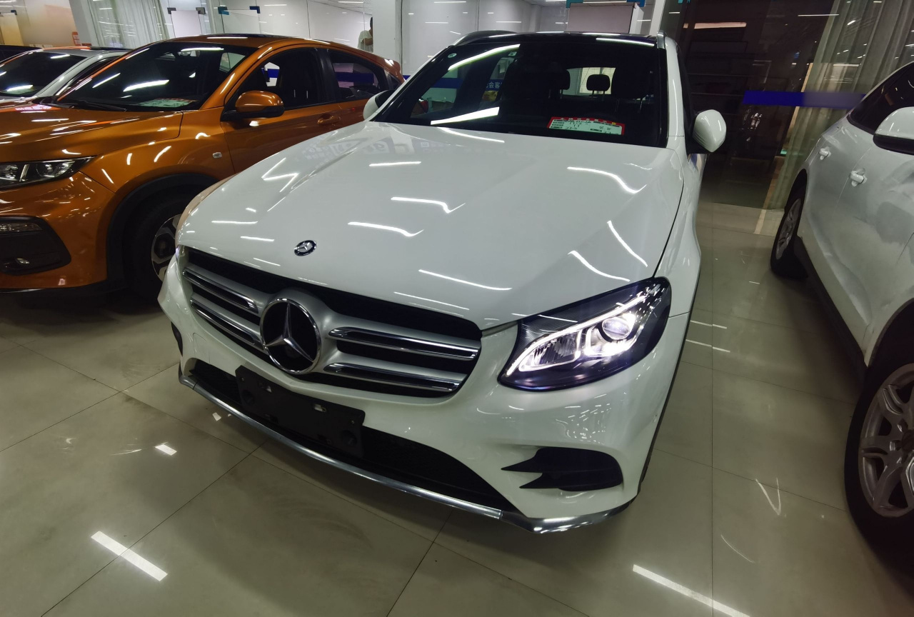 GLC 2017 GLC 260 4MATIC Dynamic