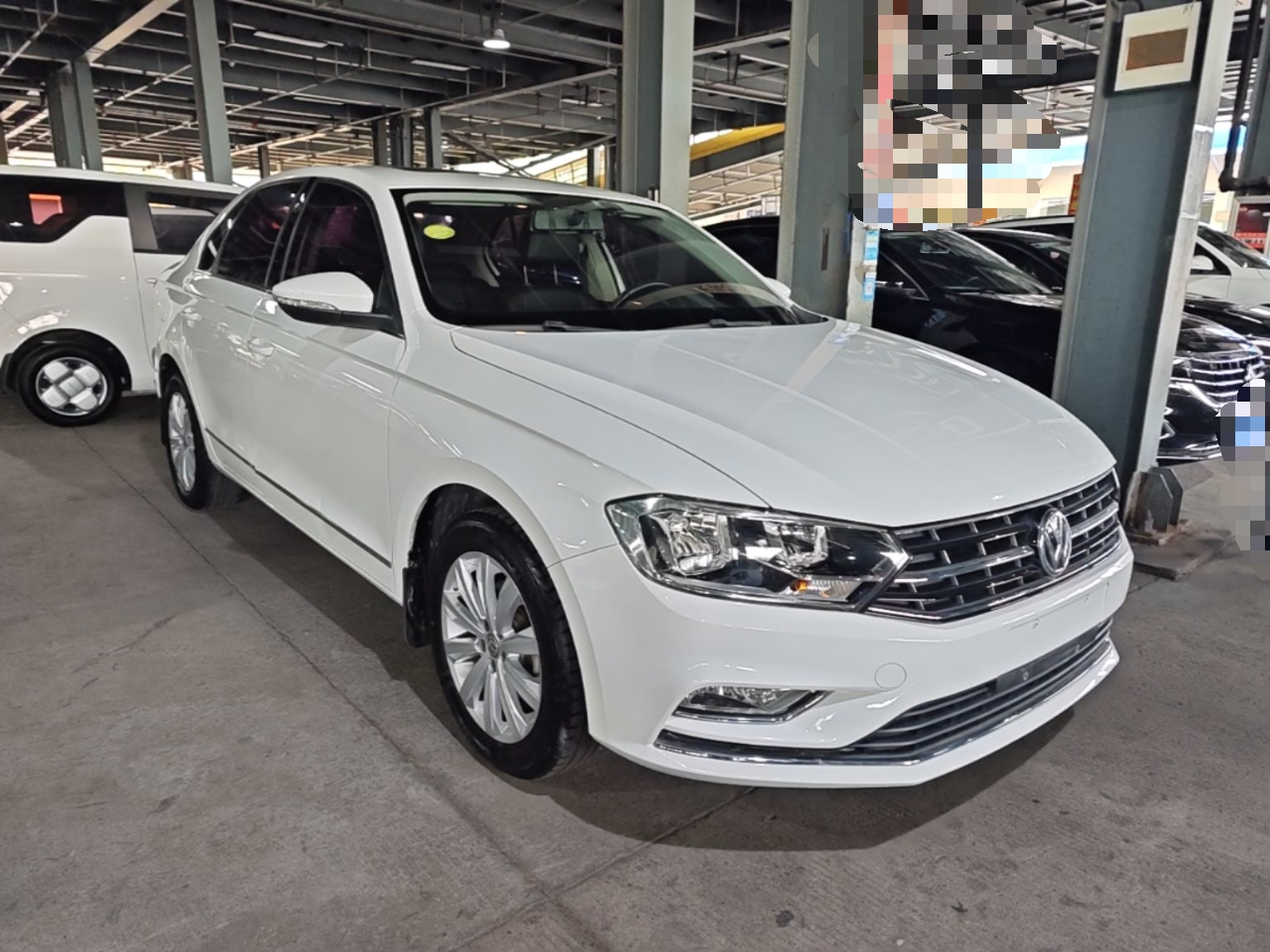 Bora 2017 1.6L AT Comfort photo 3