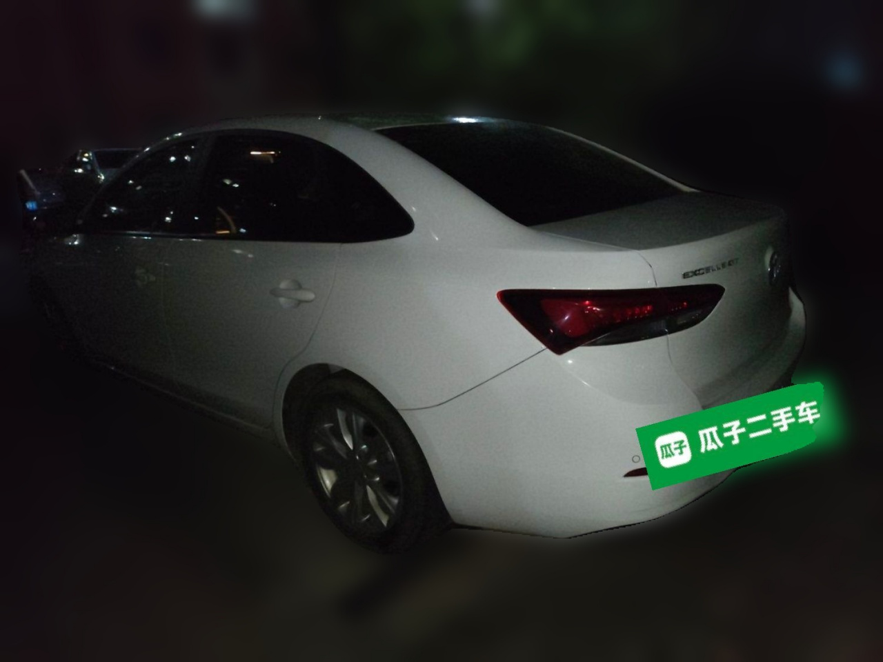 Excelle 2021 Facelift Classic 1.5L AT Elite photo 4