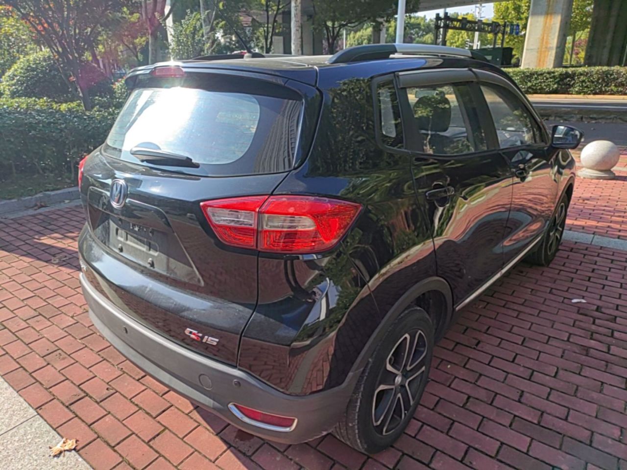 CS15 2016 1.5L MT Luxury photo 4