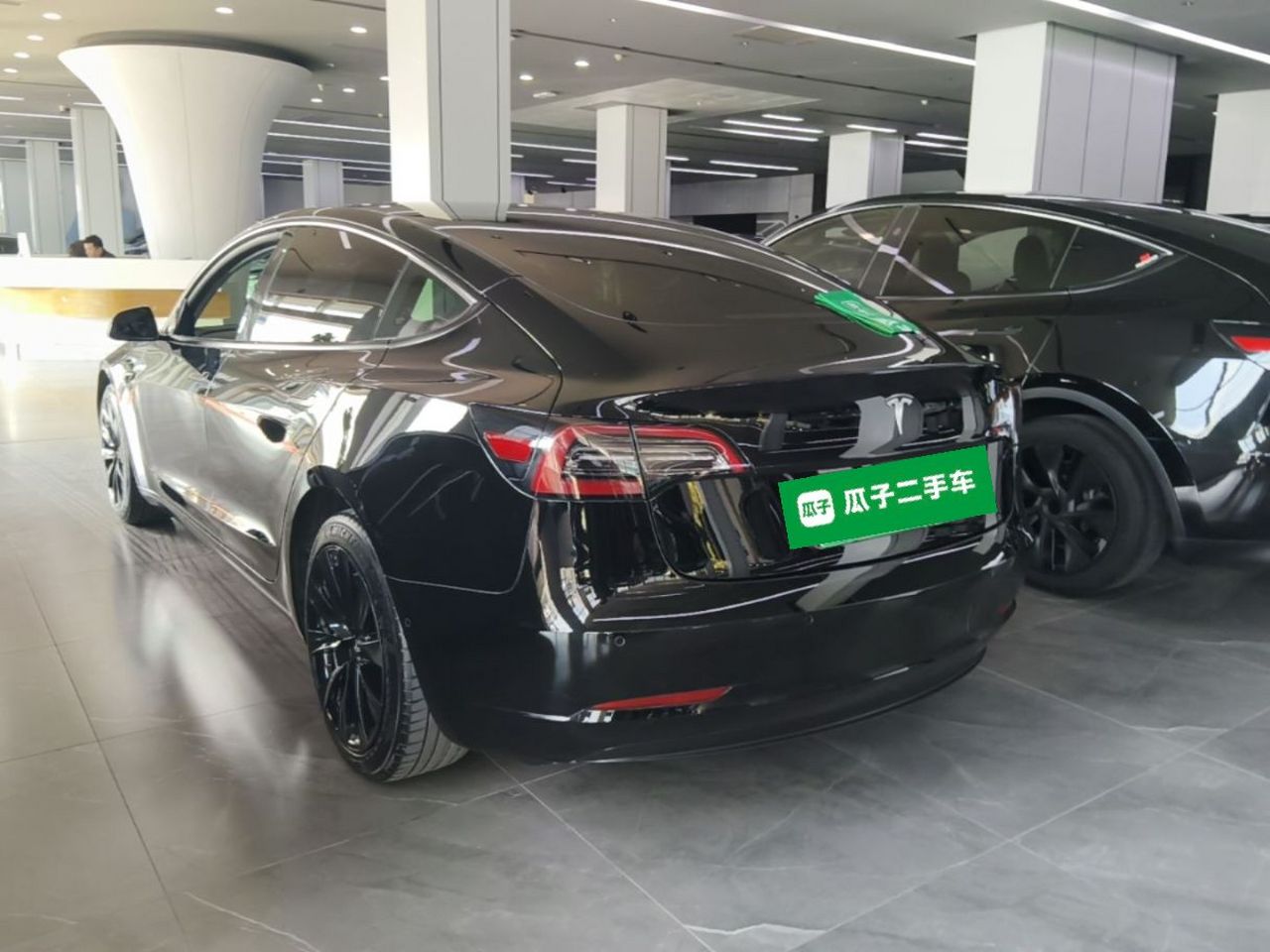 Model 3 2022 RWD photo 4
