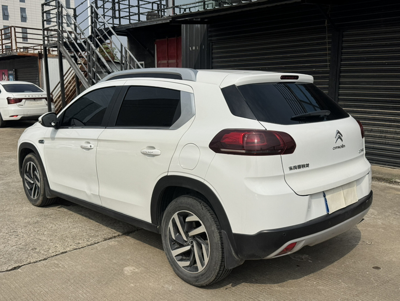 C3-XR 2017 1.6L AT Pioneer photo 3