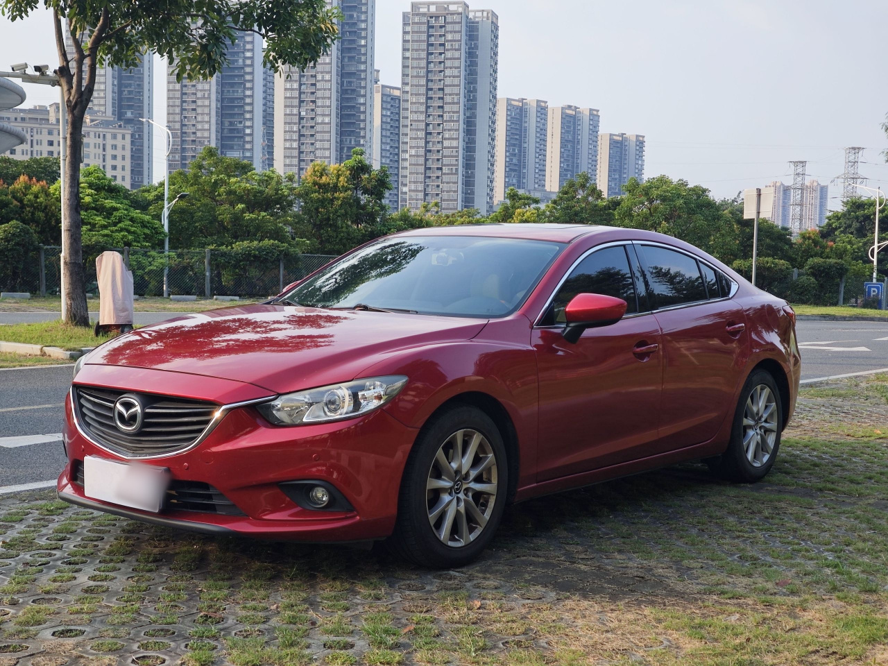 Atenza 2014 2.0L Luxury
