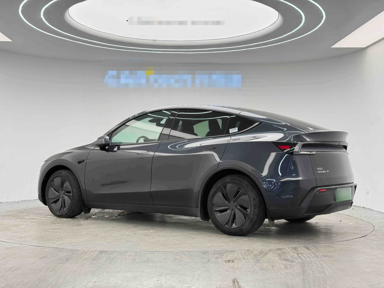Model Y 2025 Long Range AWD photo 4