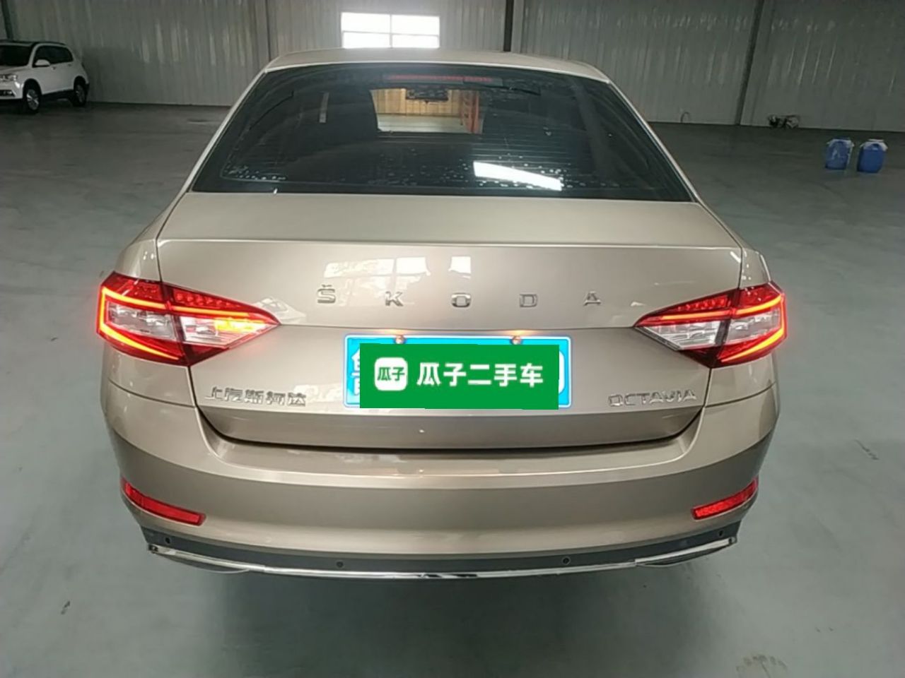 Octavia 2019 1.5L AT Comfort China VI photo 5