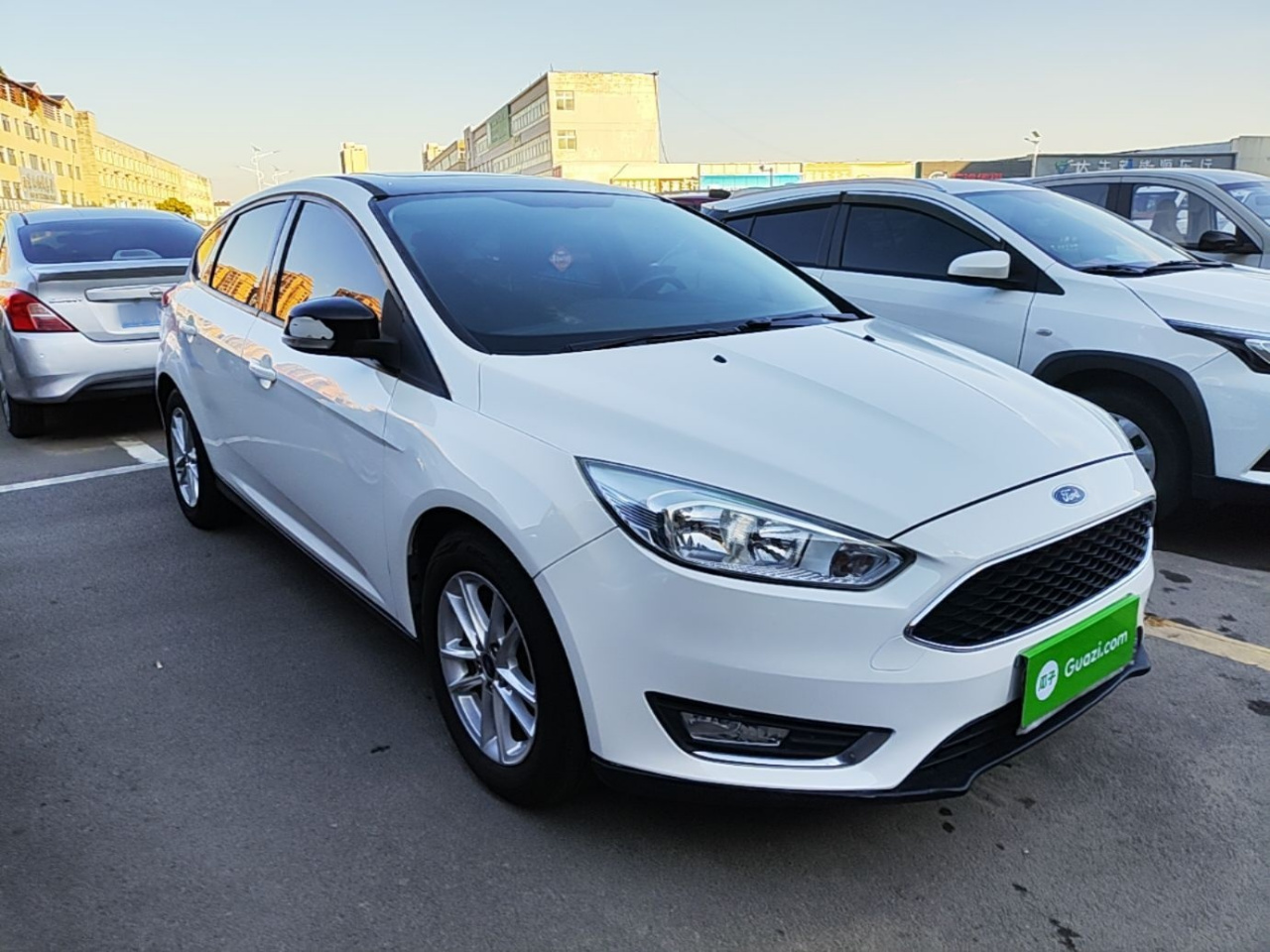 Focus 2017 Hatchback 1.6L AT Fashion photo 3