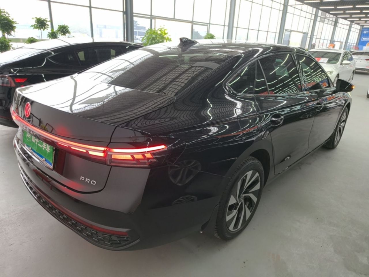 Passat 2025 Pro 380TSI photo 4