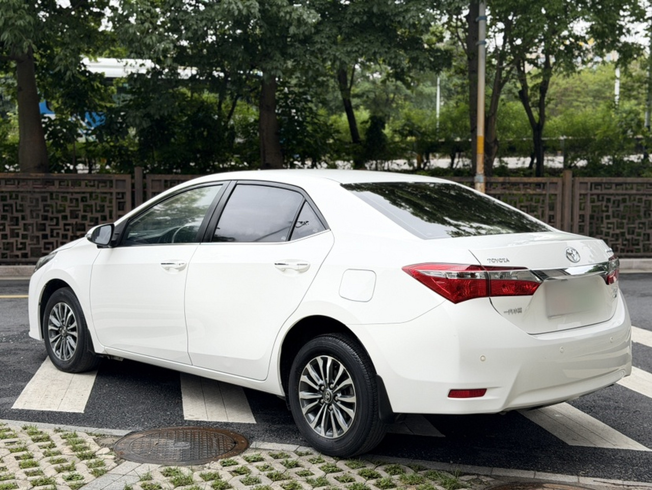 Corolla 2017 Facelift 1.2T S-CVT GL photo 3