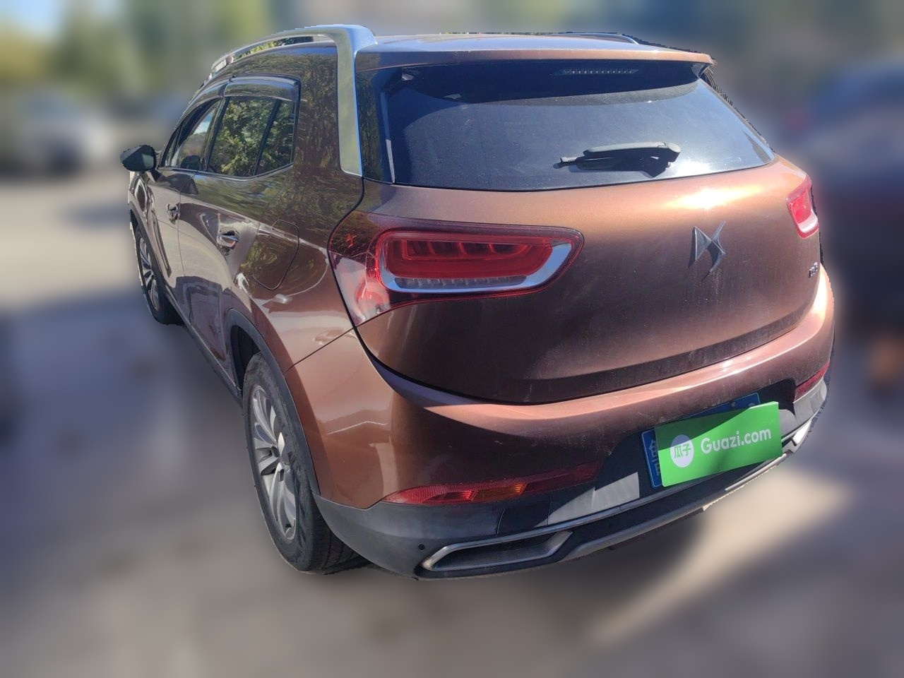 6 2014 1.6T Luxury THP200 photo 4