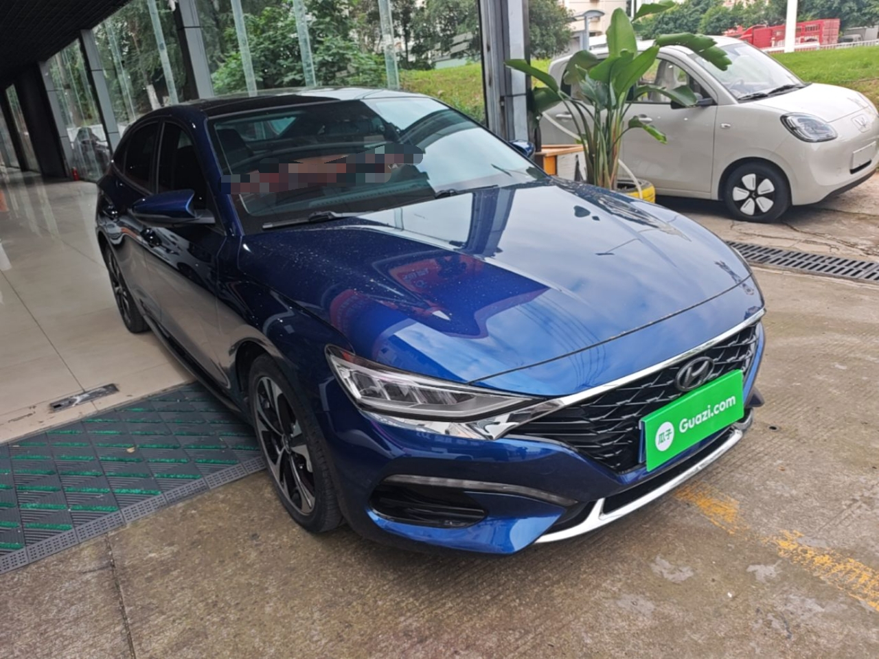 Lafesta 2021 280TGDi DLX Luxury photo 3