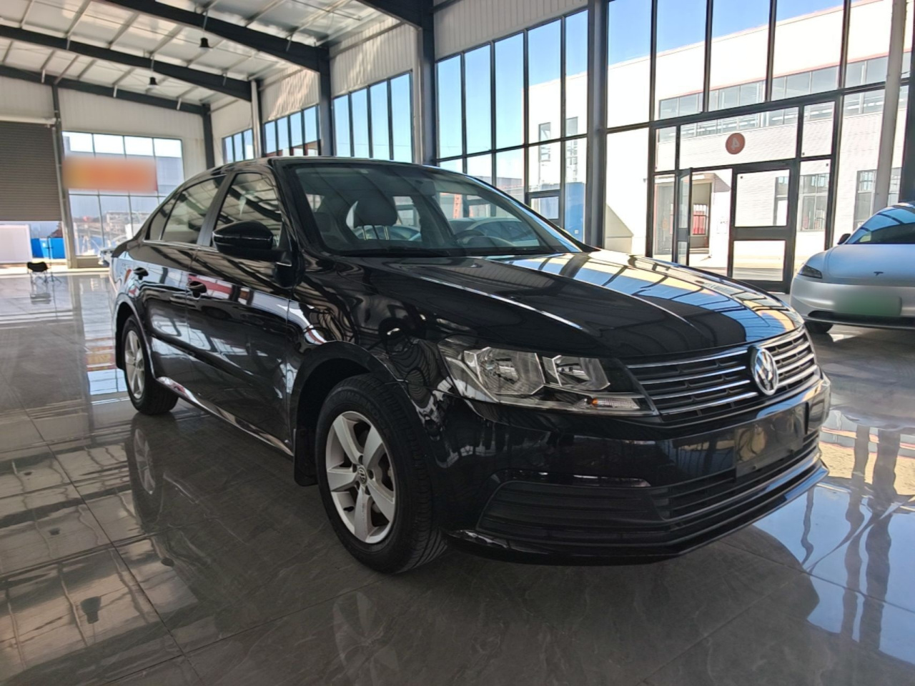 Lavida 2015 1.6L MT photo 3
