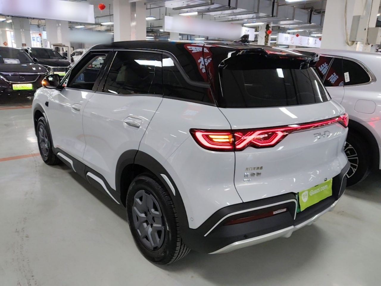 Yuan UP 2025 ADAS 401KM photo 4