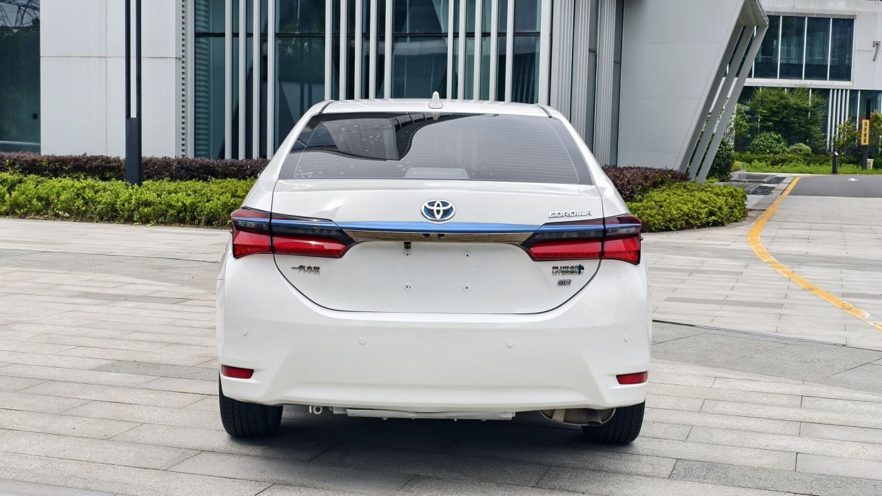 Corolla Hybrid E+ 2019 1.8L E-CVT Leading photo 4