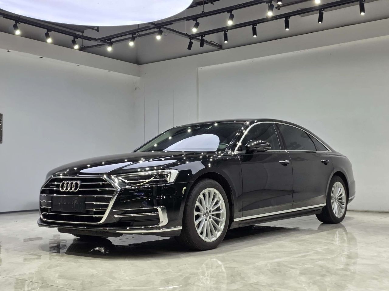 A8 2019 Plus A8L 50 TFSI quattro Comfort