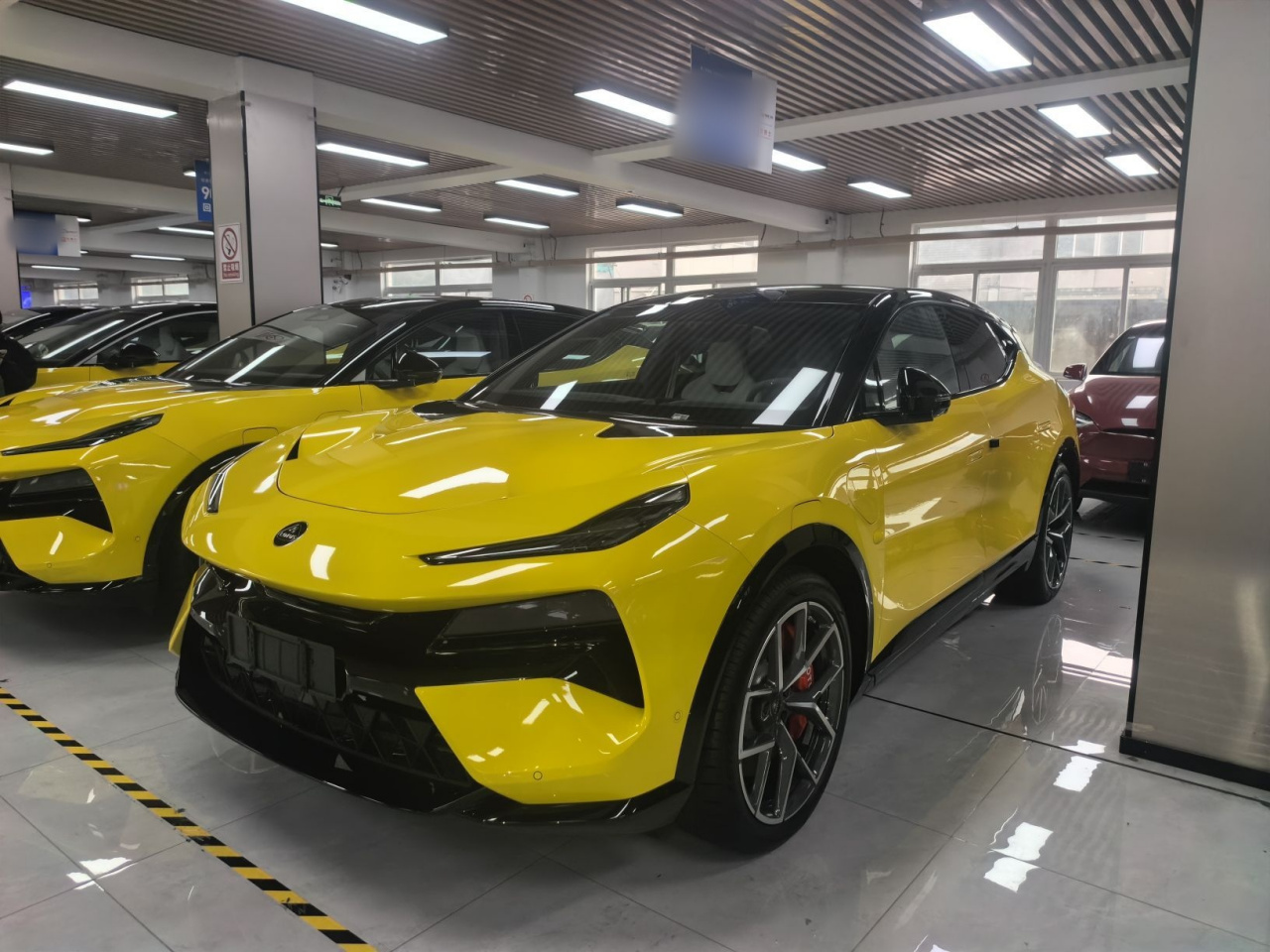 Lotus ELETRE 2026 600 5-Seater