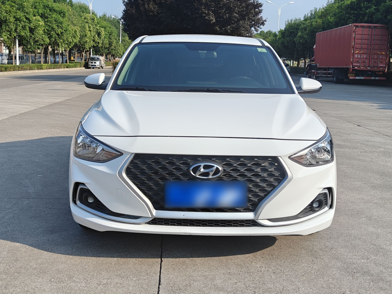 Dynamic 2018 1.6L AT GL China VI photo 3