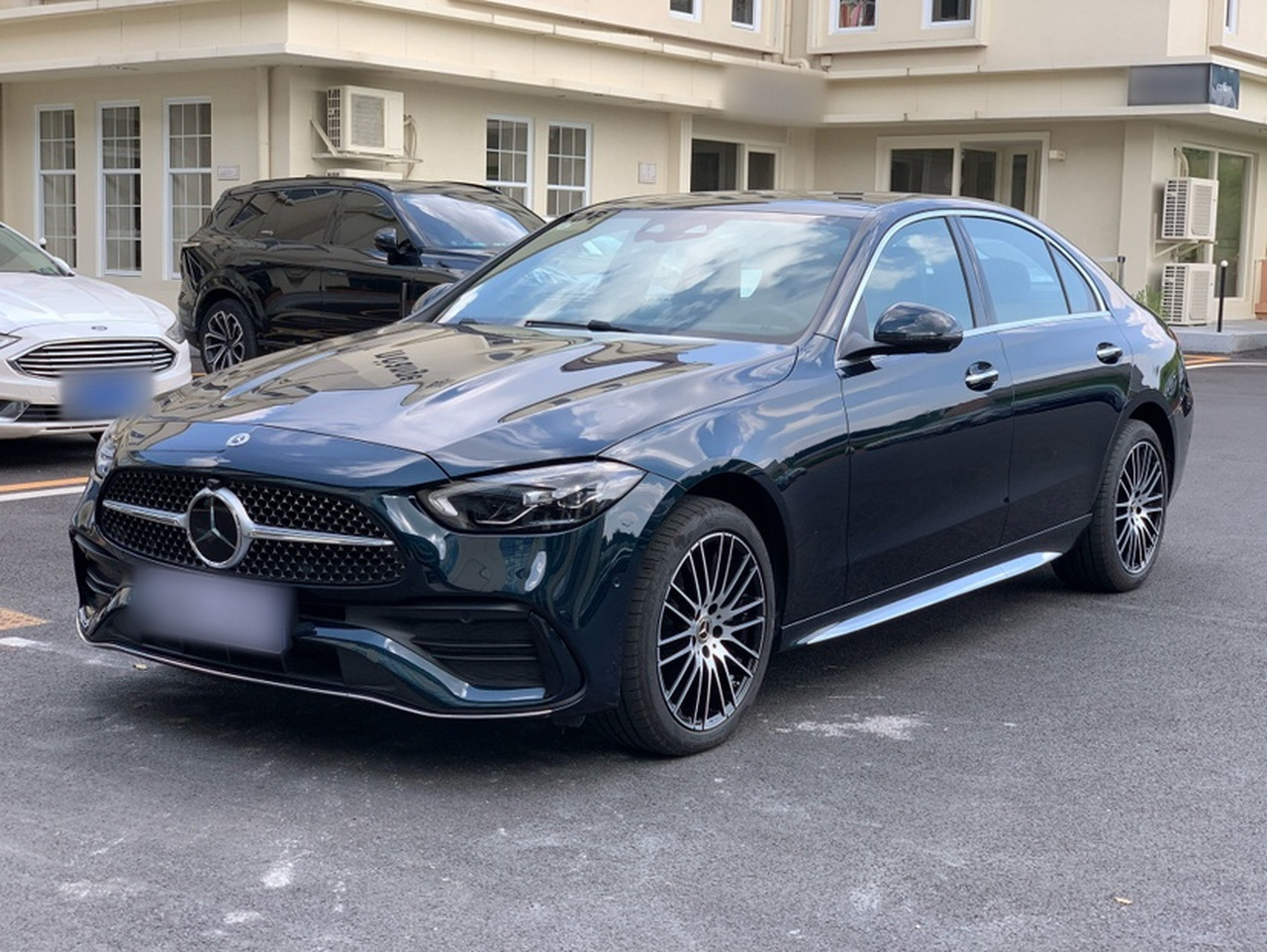 C-Class 2026 C 260 L Sport