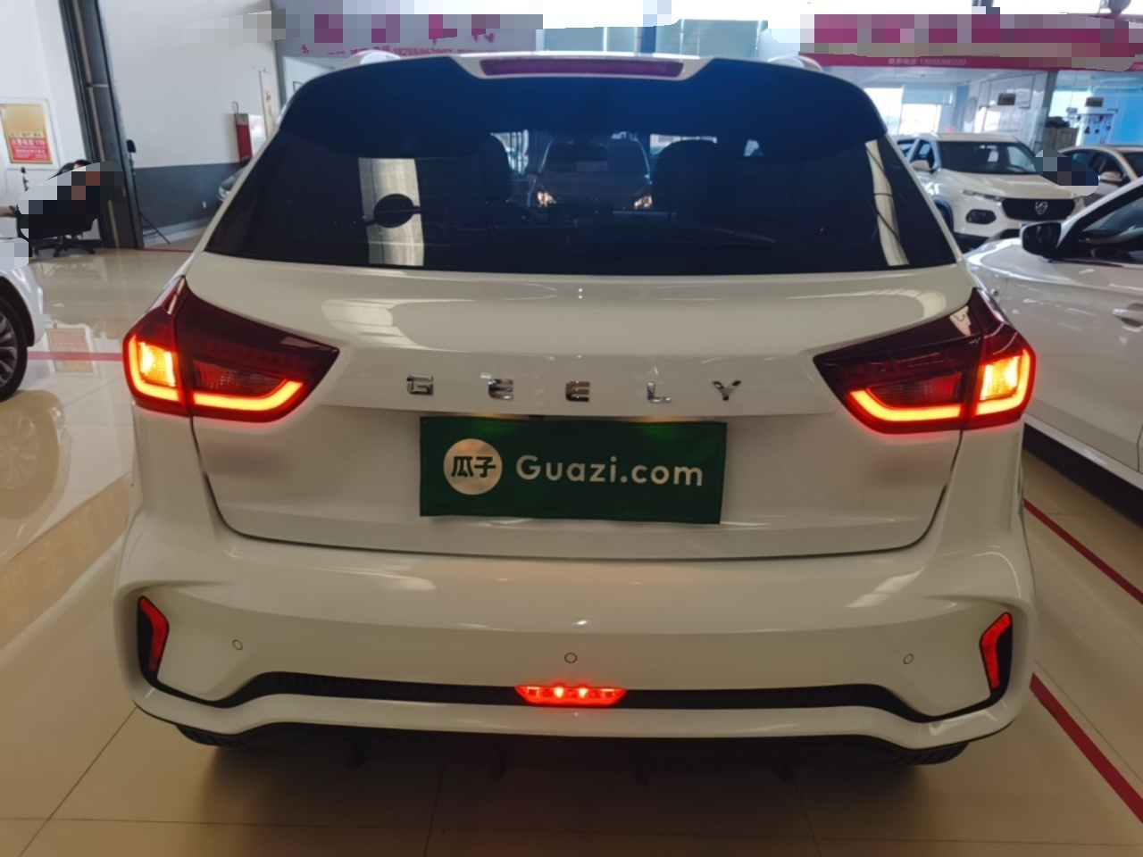 Vision X3 2021 PRO 1.5L CVT Premium photo 3
