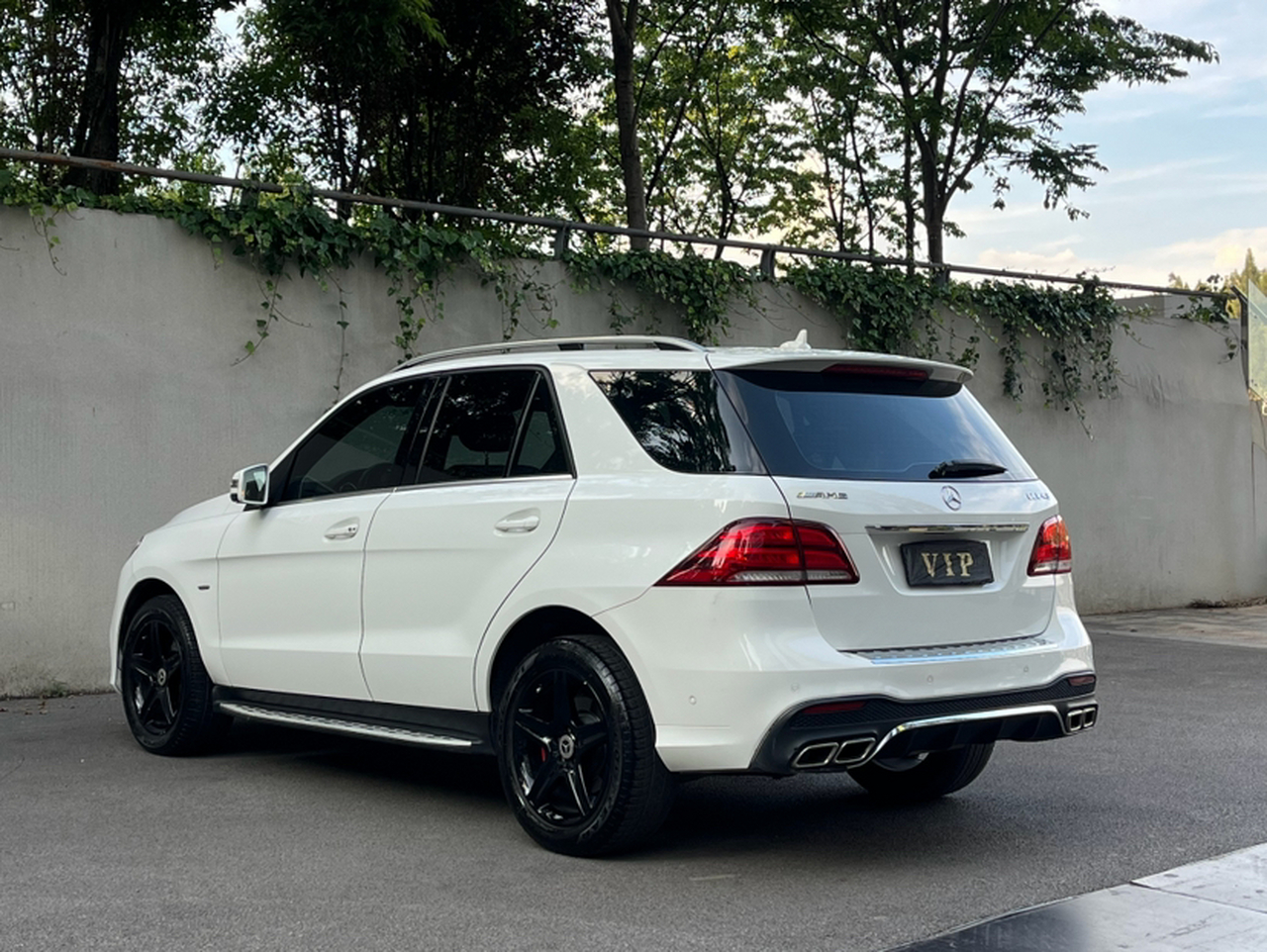 GLE Imported 2019 GLE 320 4MATIC Dynamic Edition photo 2